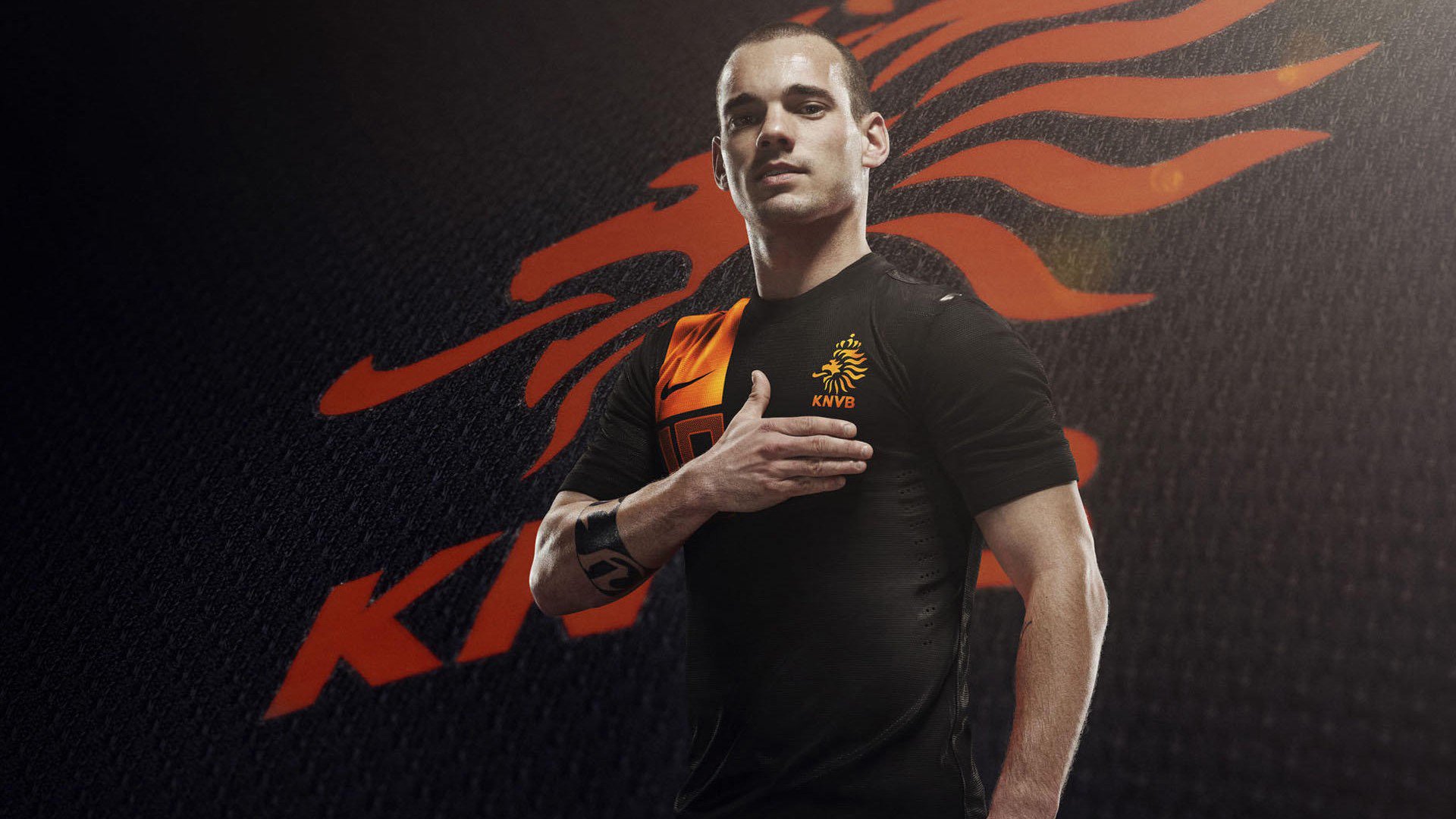 jiuyou.com-赫梅列夫斯基冲刺阶段表现抢眼，赫梅利诺夫